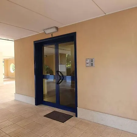Apartment Al Borgo Degli Ulivi - Airport Palese